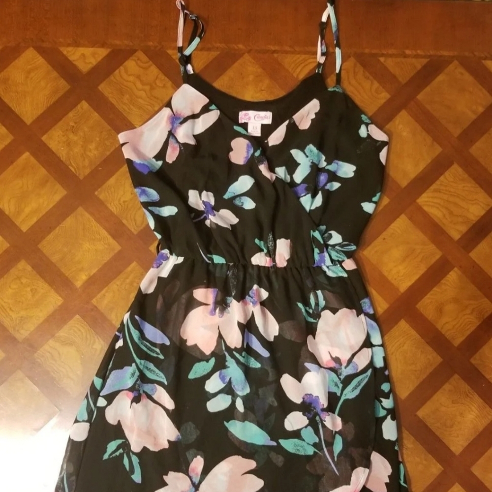Flowy Black Floral Spagetti strap maxi Dress - Candie's - Size Extra Small (XS)